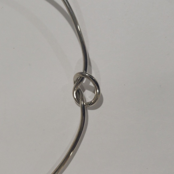 Minimal Silver Knot Necklace – Stylish Choker Pendant, Modern Jewelry for Women - Picture 6 of 9